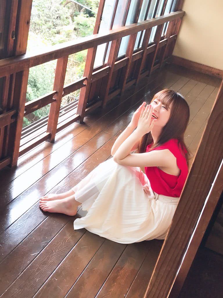 前田佳织里个人资料写真作品