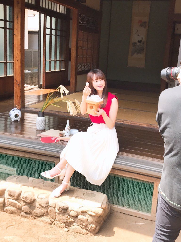 前田佳织里个人资料写真作品