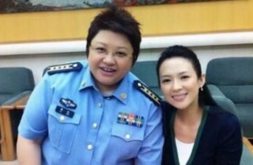 韩红和管彤在美国结婚了(曾被传与韩红结婚)