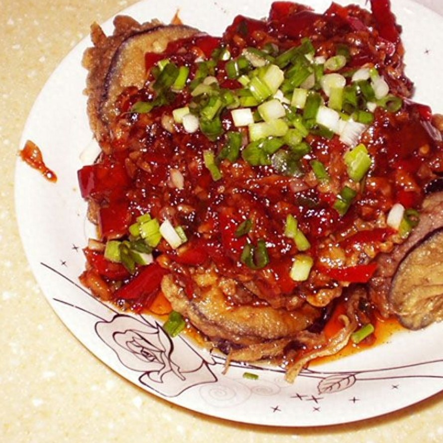 家常川菜，外酥内嫩的鱼香茄饼