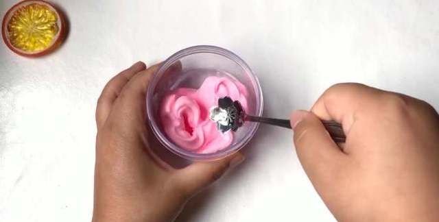 起泡胶是用什么做的