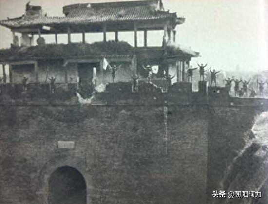 日本侵华罪证：日军拍摄的中国百城沦陷图