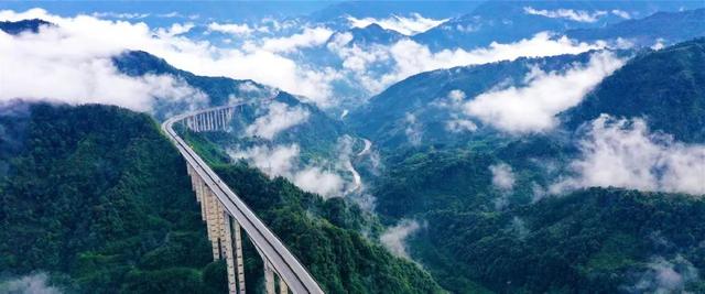 雅西高速一日行（必看国庆雅西攀西高速出行全指南）(2)