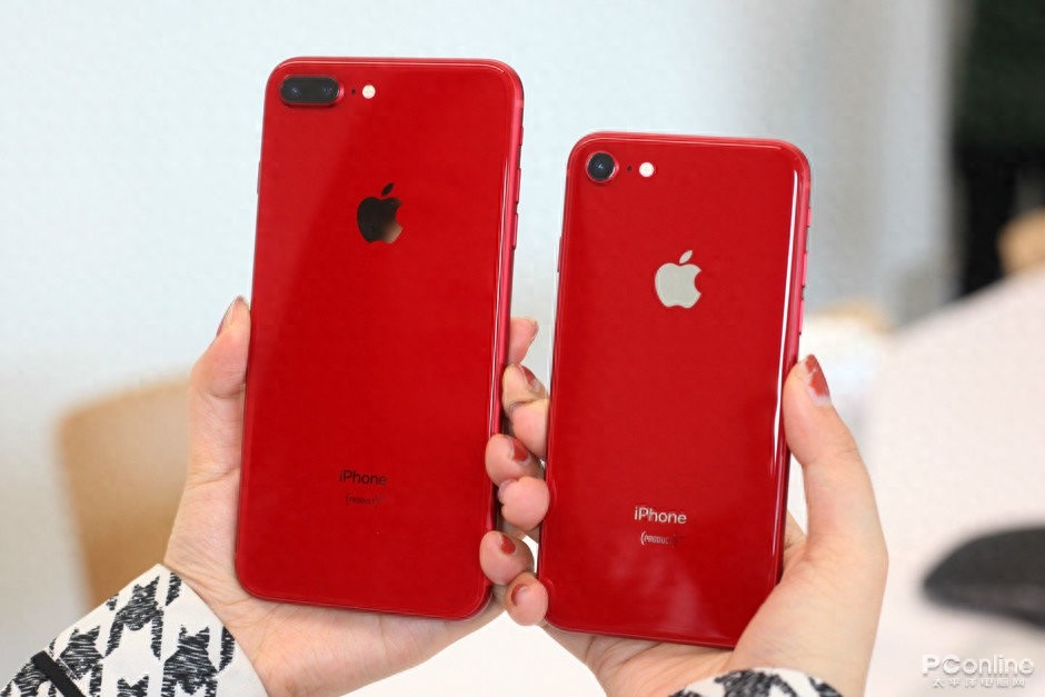 红色iPhone 8：鲜艳透亮，非常抢眼