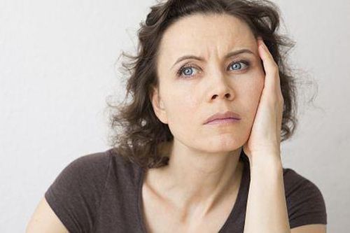 女人绝经期一般正常是多少年龄(女人绝经期应该怎么调理身体)-第1张图片-