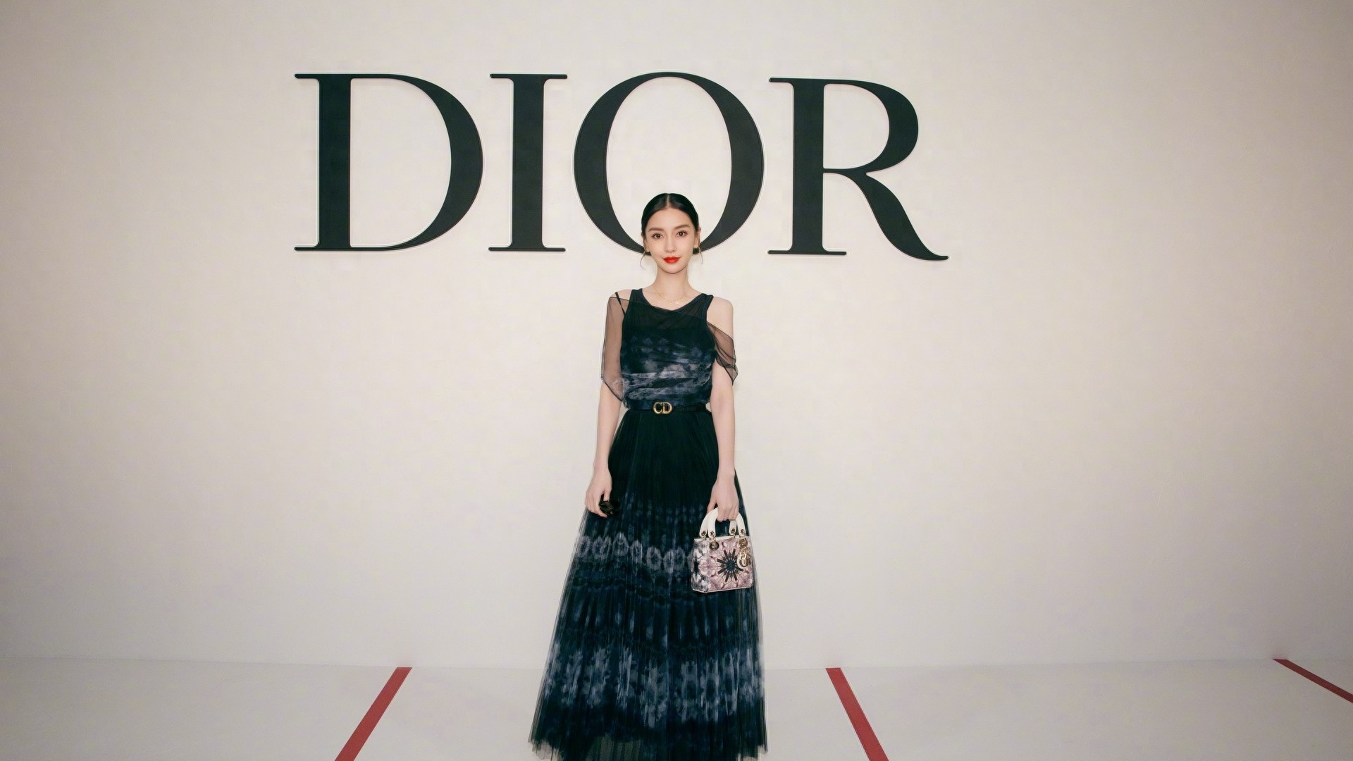 Angelababy 杨颖 性感写真 美的惊艳 这次真的迷到我了