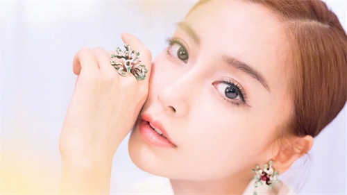 Angelababy 杨颖 性感写真 美的惊艳 这次真的迷到我了