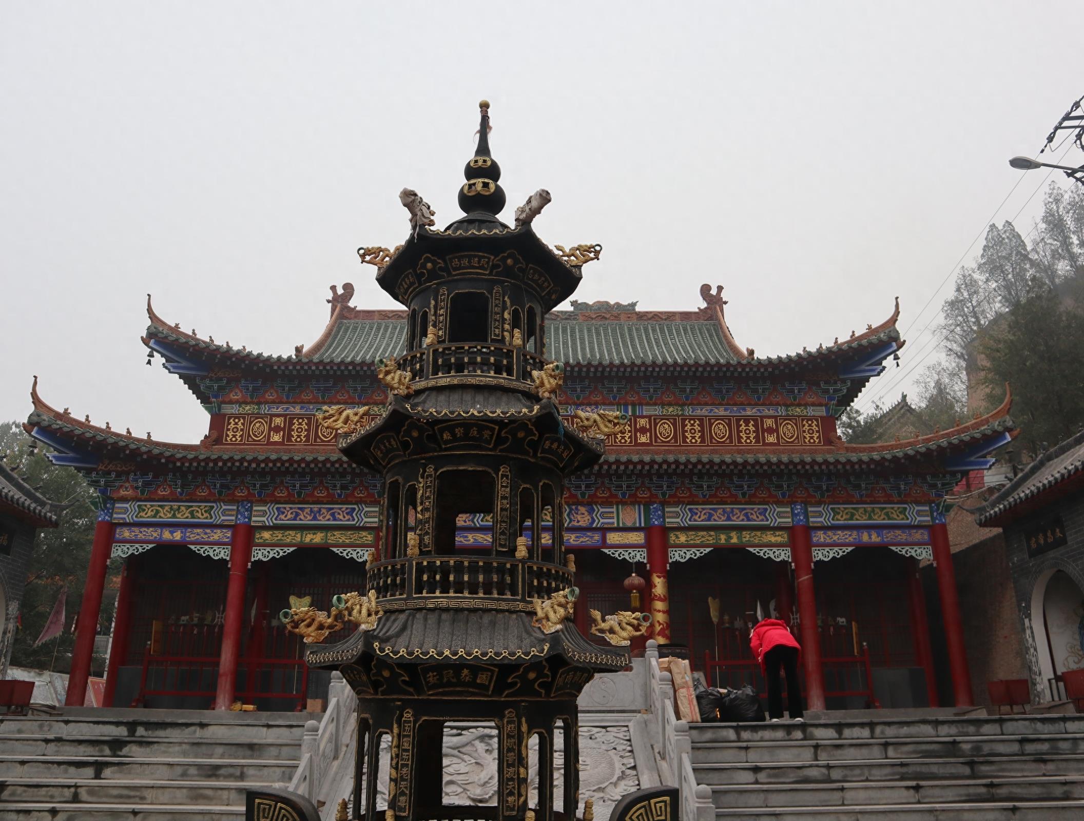 免费：中原地区少见的道观-荥阳飞龙顶
